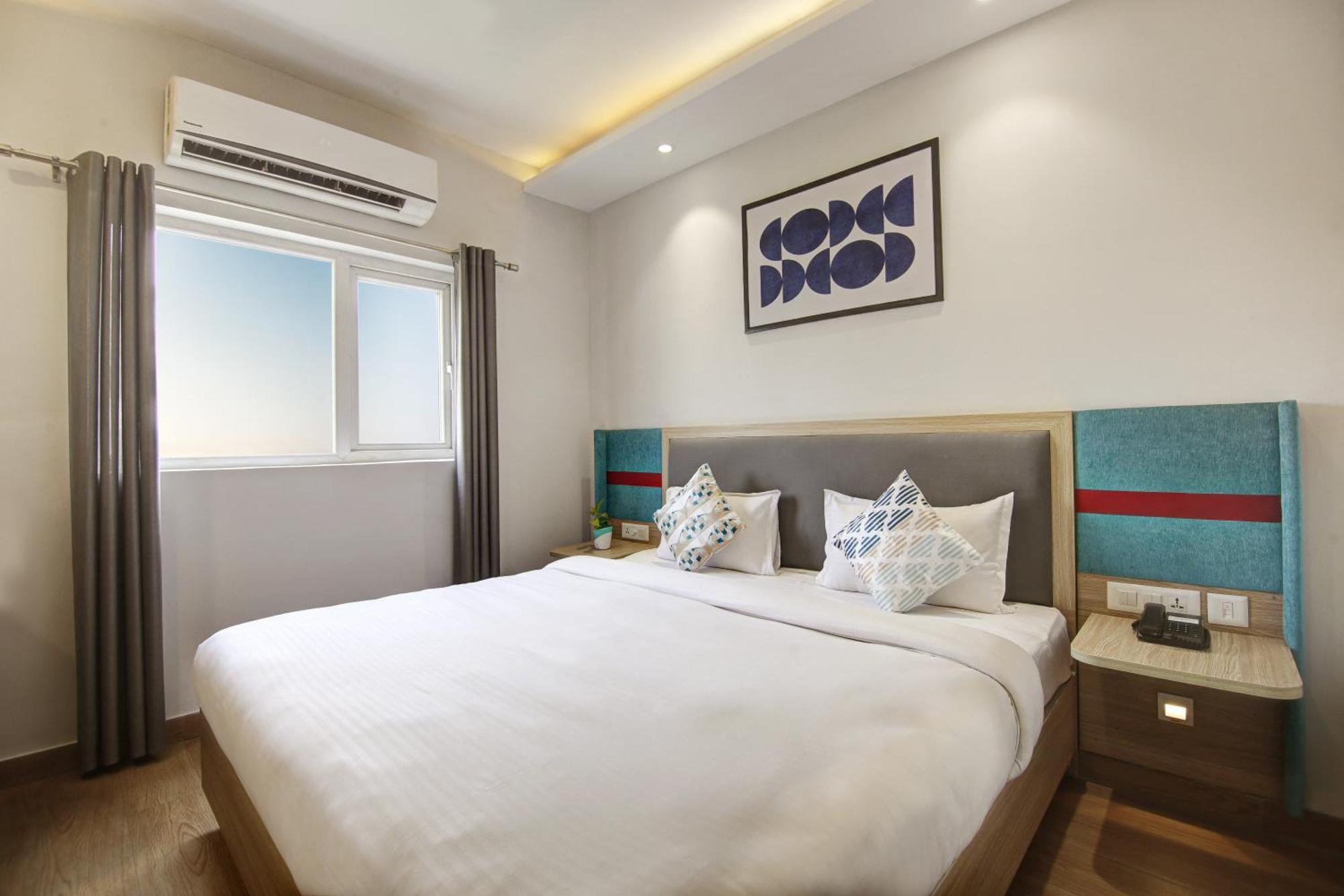 Flxho Cyber One - Hotel And Banquet Cyber City Gurgaon Esterno foto