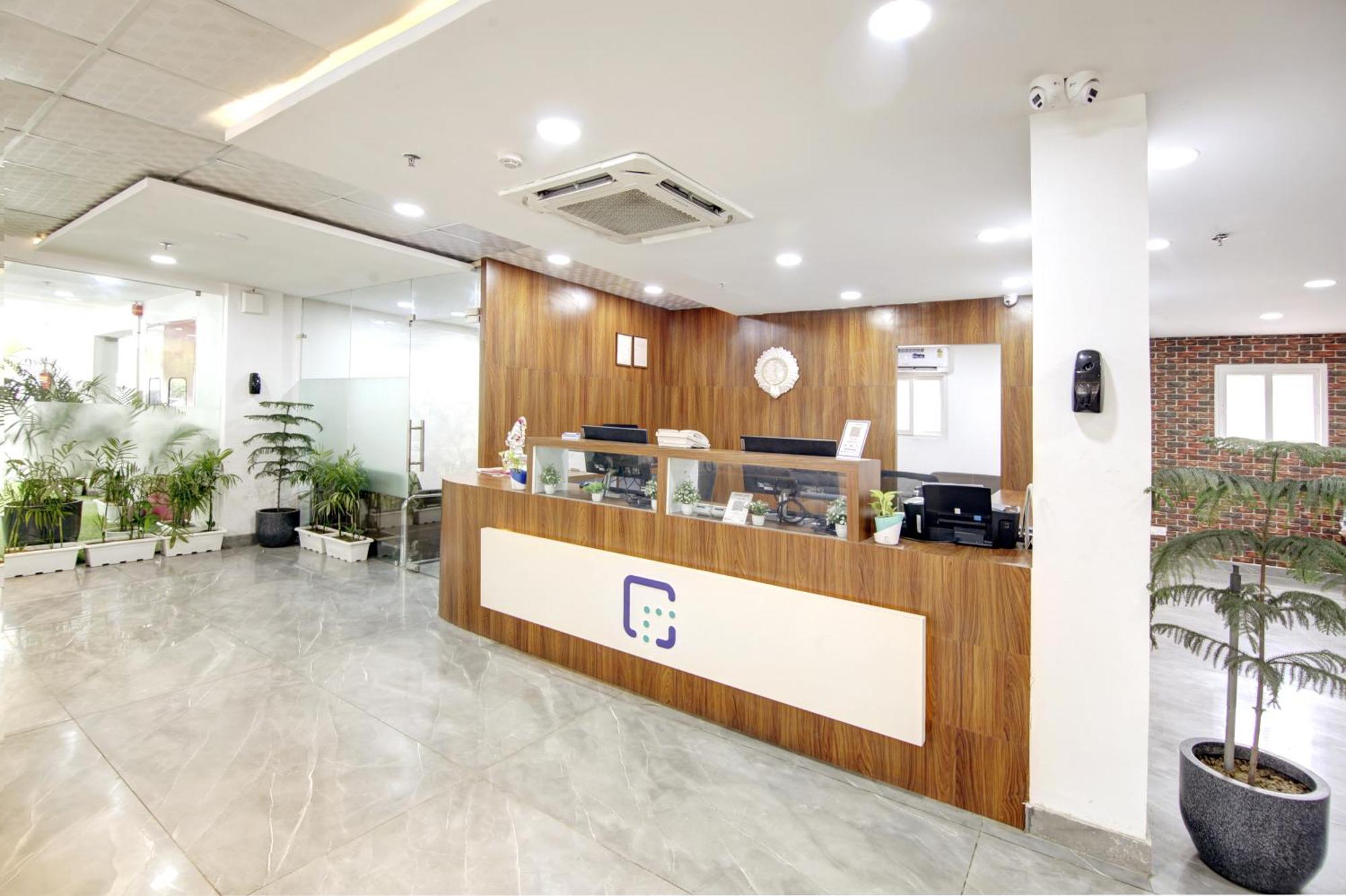 Flxho Cyber One - Hotel And Banquet Cyber City Gurgaon Esterno foto