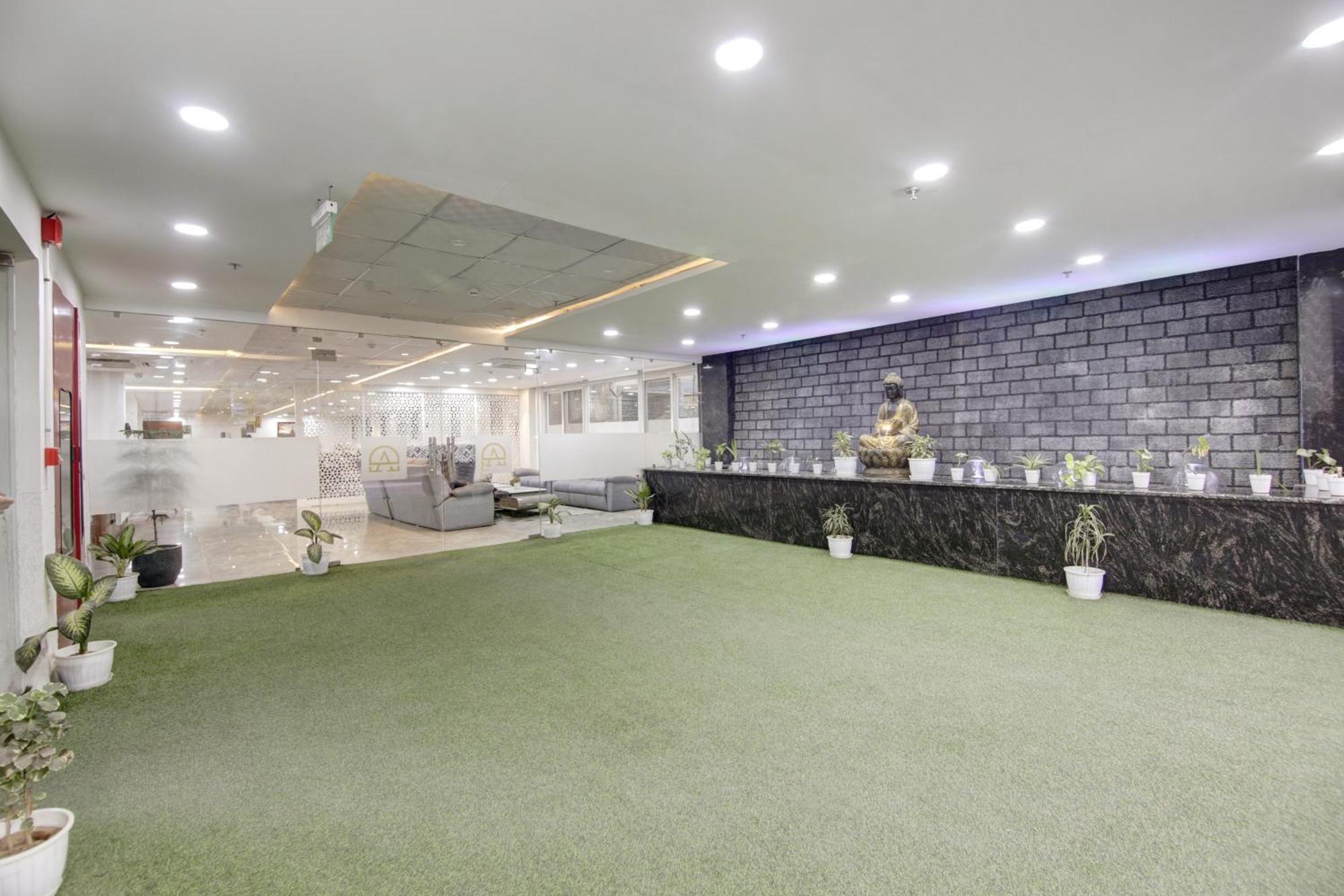 Flxho Cyber One - Hotel And Banquet Cyber City Gurgaon Esterno foto